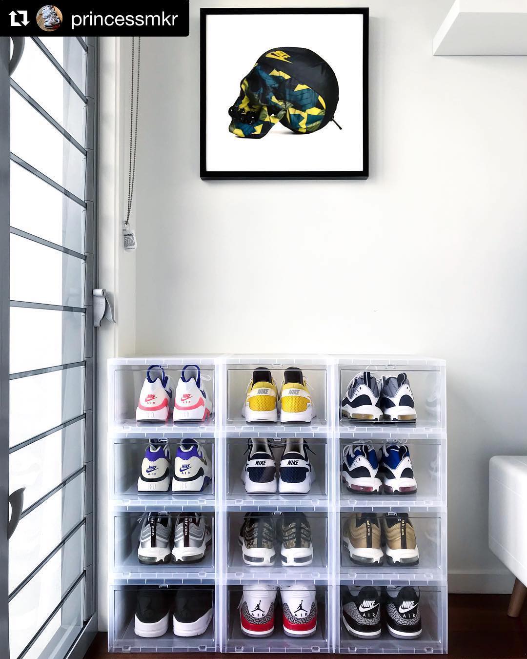 Drop Front Sneaker Storage And Display Acrylic Display Case Shoe