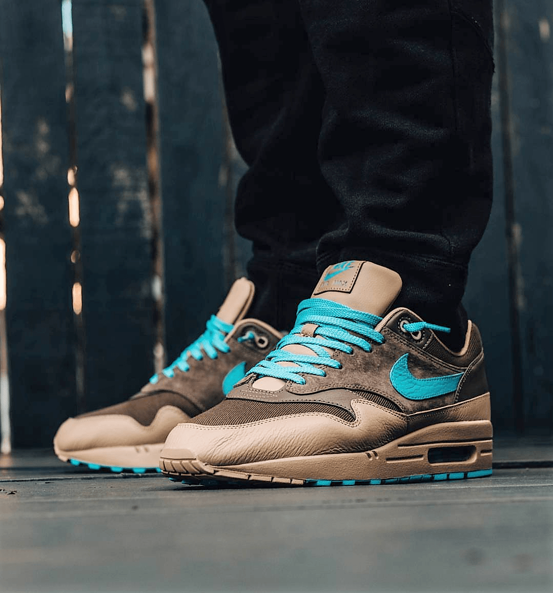 light blue nike laces